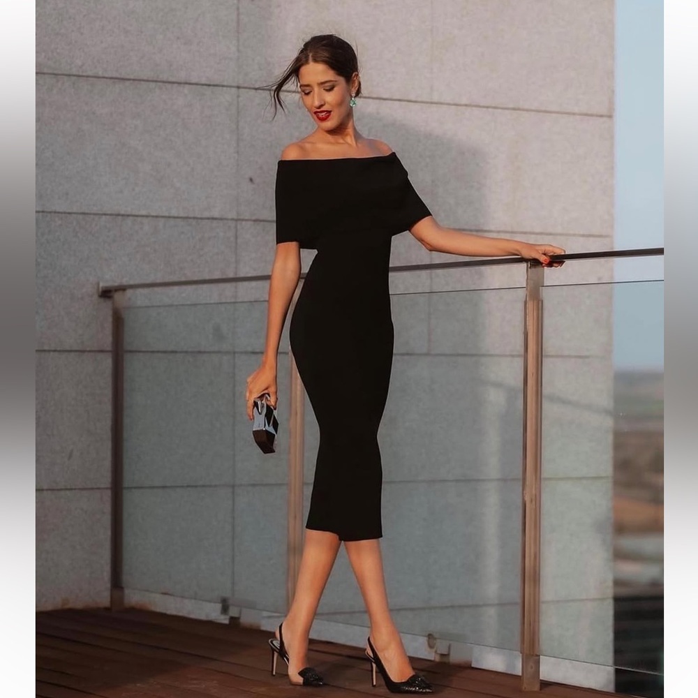 OFF SHULDER DRESS